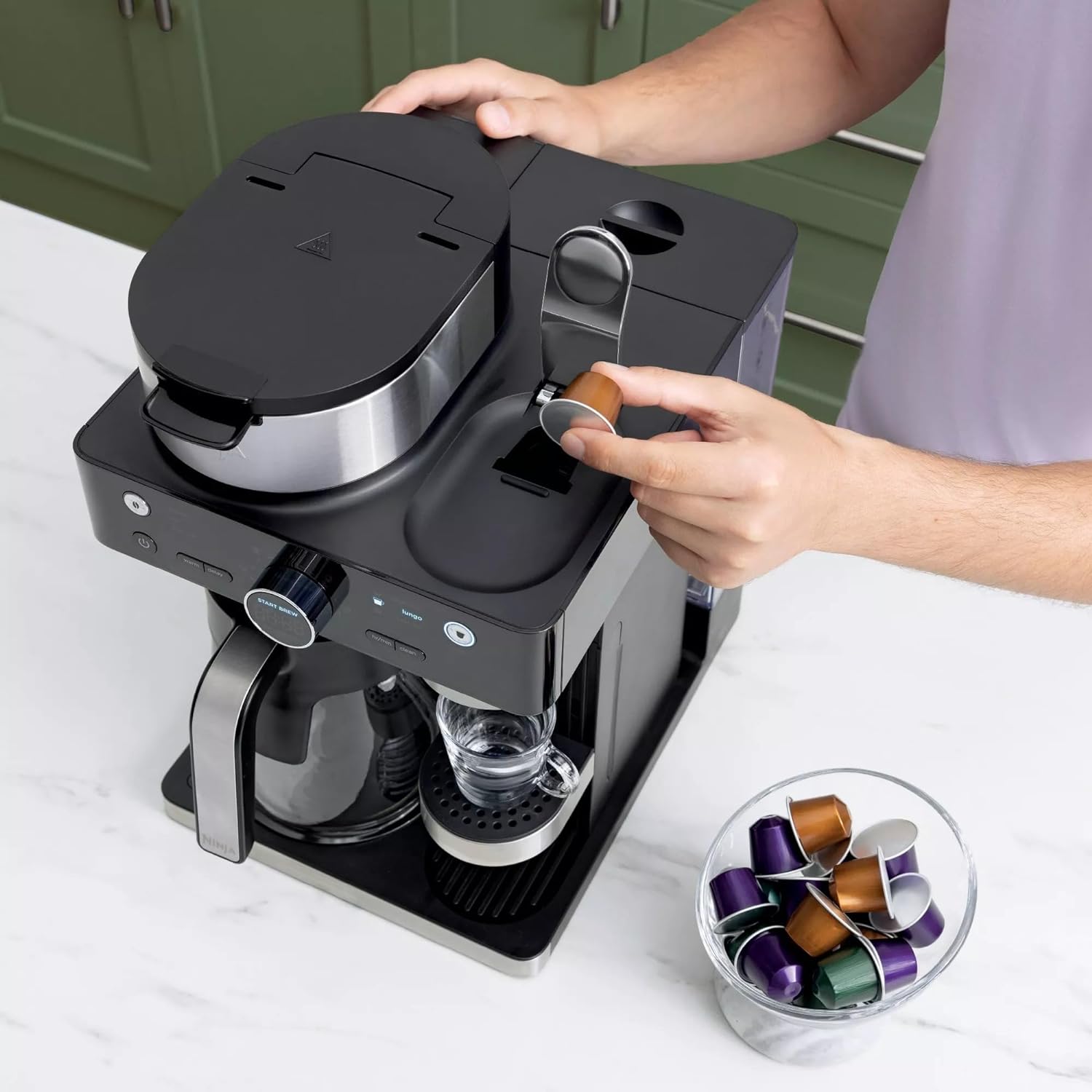 Espresso & Coffee Barista System with Ristretto Function, Single-Serve & 12-Cup Carafe, Built-in Frother A553936