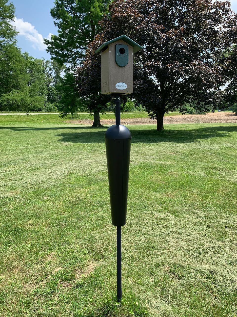 Bird Feeder Mounting Pole with Baffle U17663