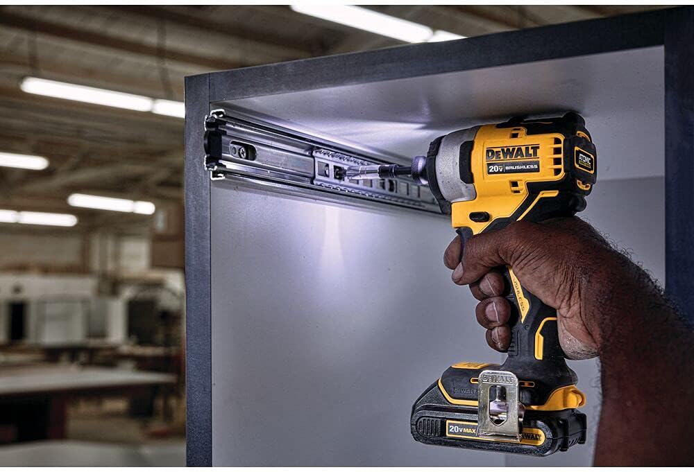 Cordless Impact Driver, Compact, 1/4-Inch, Tool Only Y13261