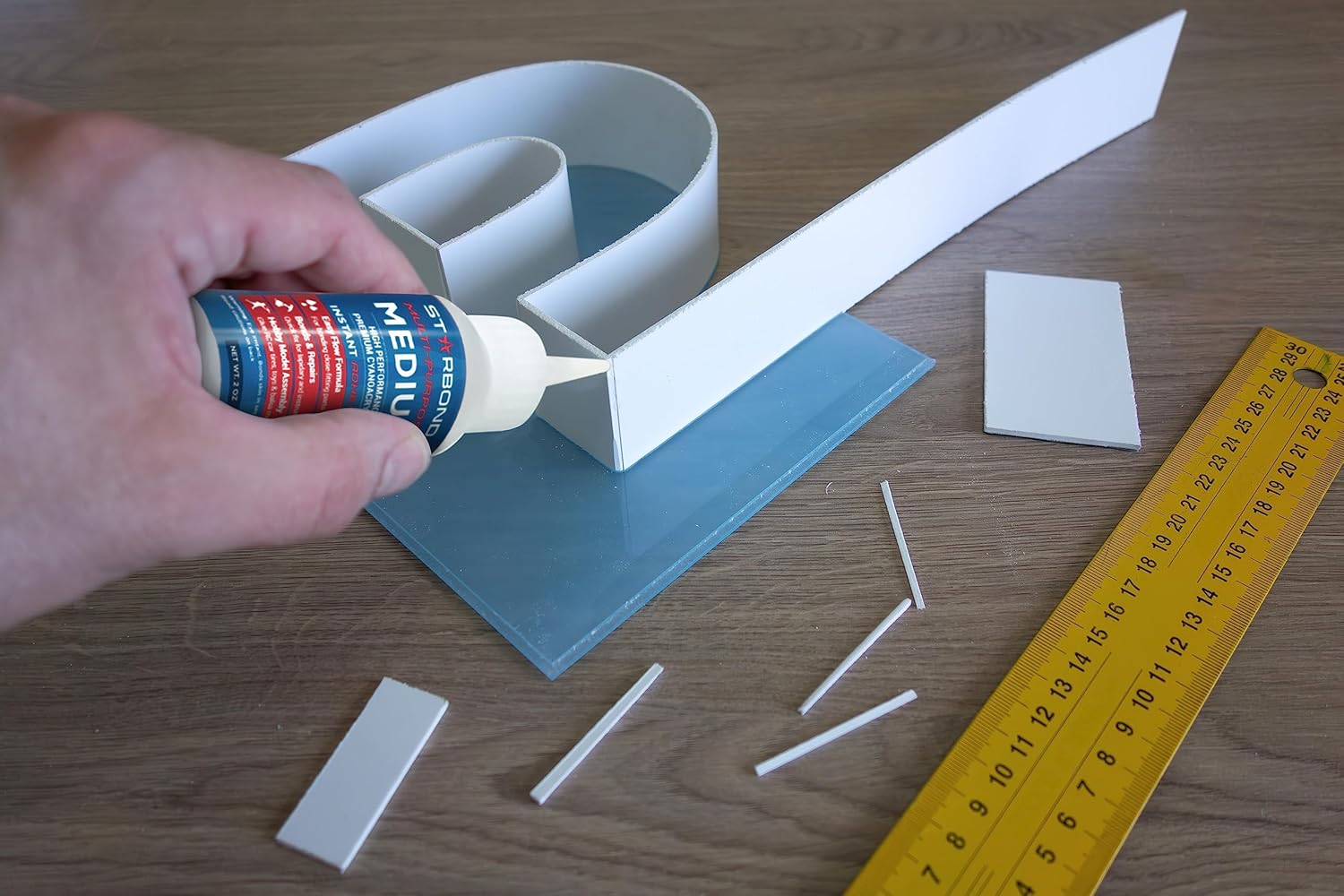 Medium CA Glue for Woodworking, Woodturning, Hobby Models C89027