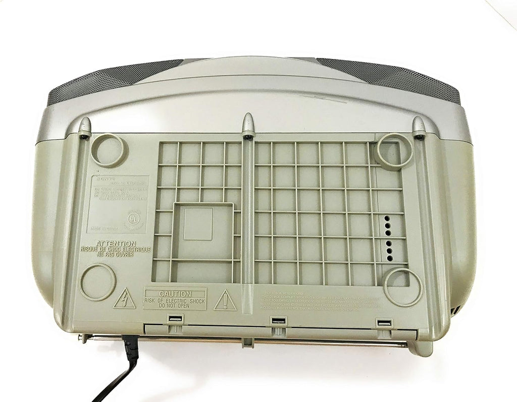 Portable AM/FM/CD Cassette Boombox M511