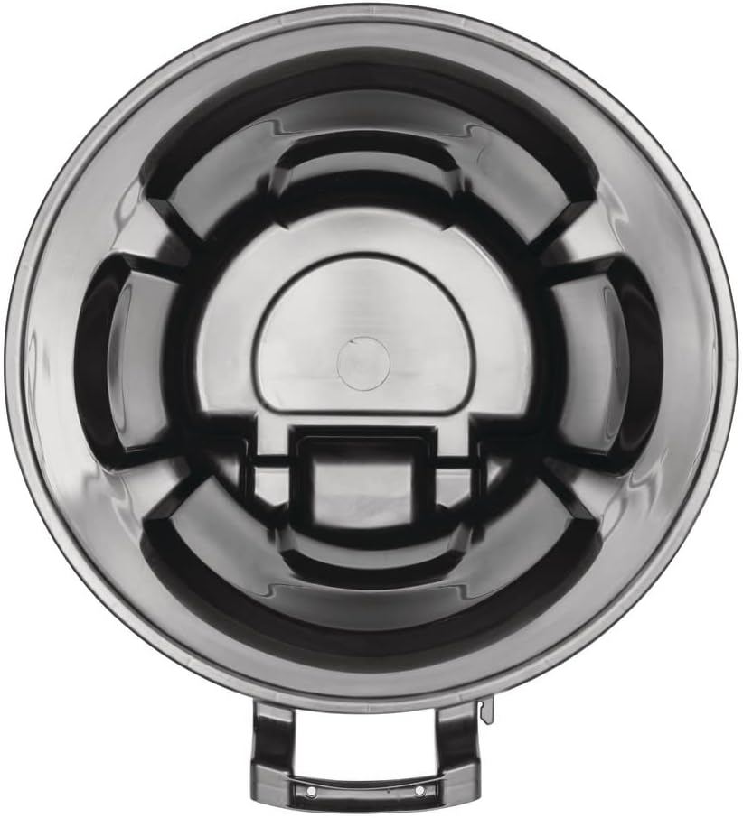 Rollout Trash Can, 32 Gallons, Black T547