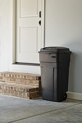 Heavy-Duty Wheeled Trash Can with Lid, 34-Gallon, Black Q3523