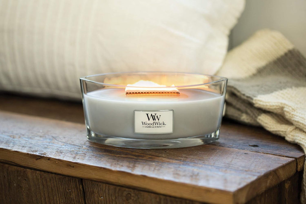 Scented Candle Sand & Driftwood 16oz J12979