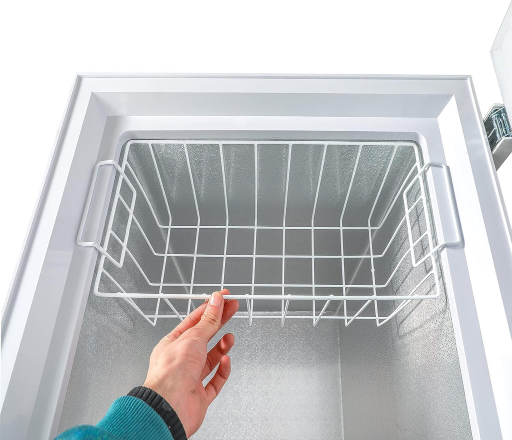 7.0 Cu. Ft. Chest Freezer, White L463