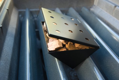 Nonstick V-Shaped Smoker Box for Gas Grills G5748