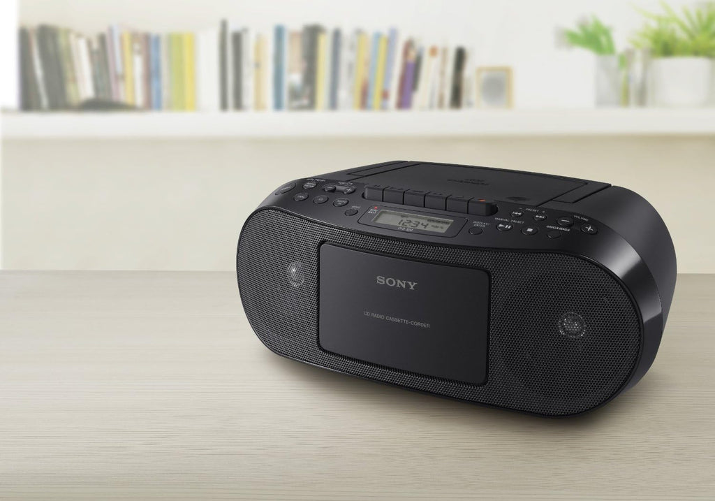 Portable CD, Cassette & AM/FM Radio Boombox S2274