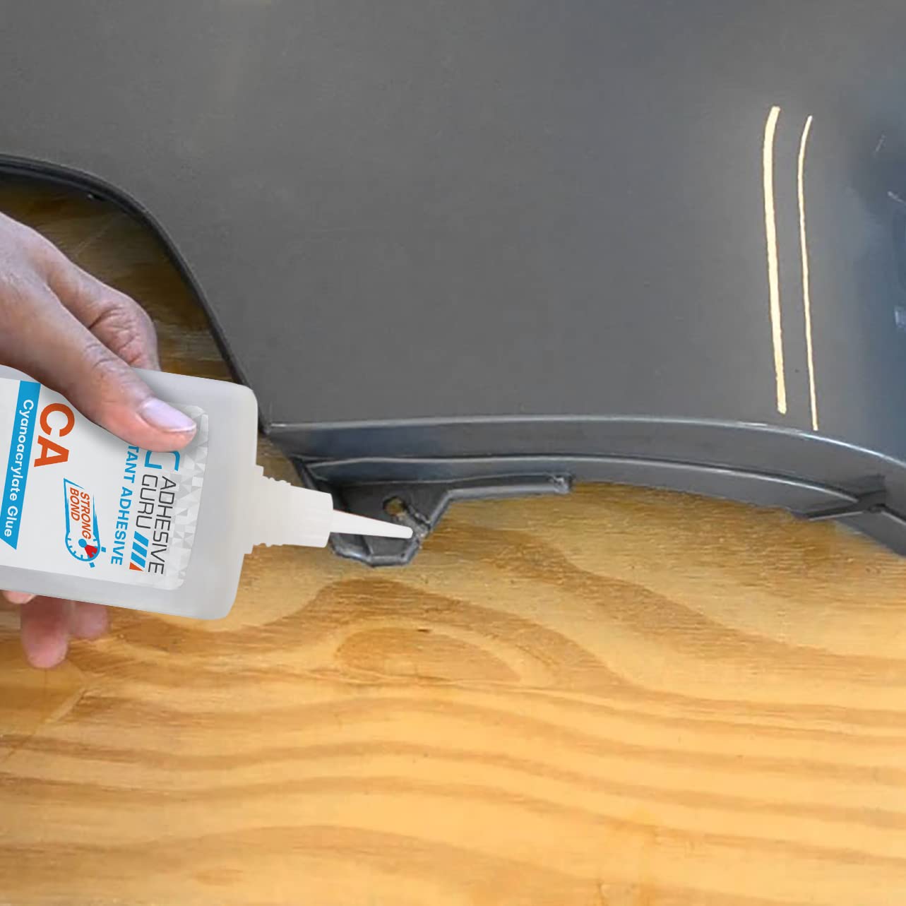 Cyanoacrylate Woodworking Glue with Activator J6733