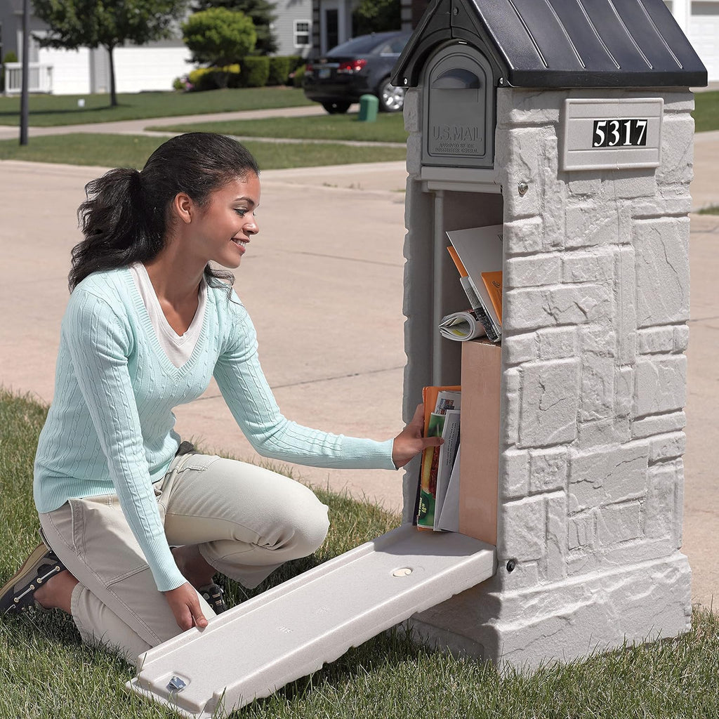Mailbox with Extra Storage T696195