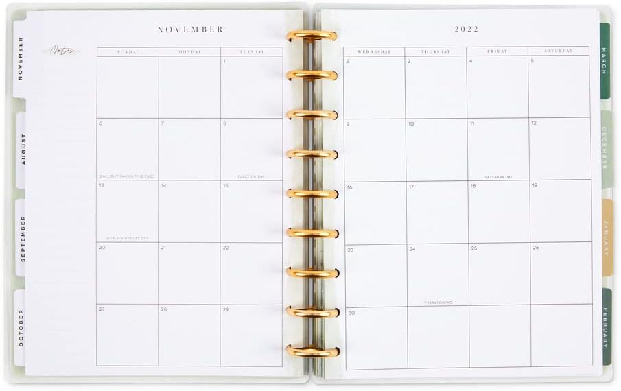 Daily 18 Month Planner with Weekly and Monthly Pages S803