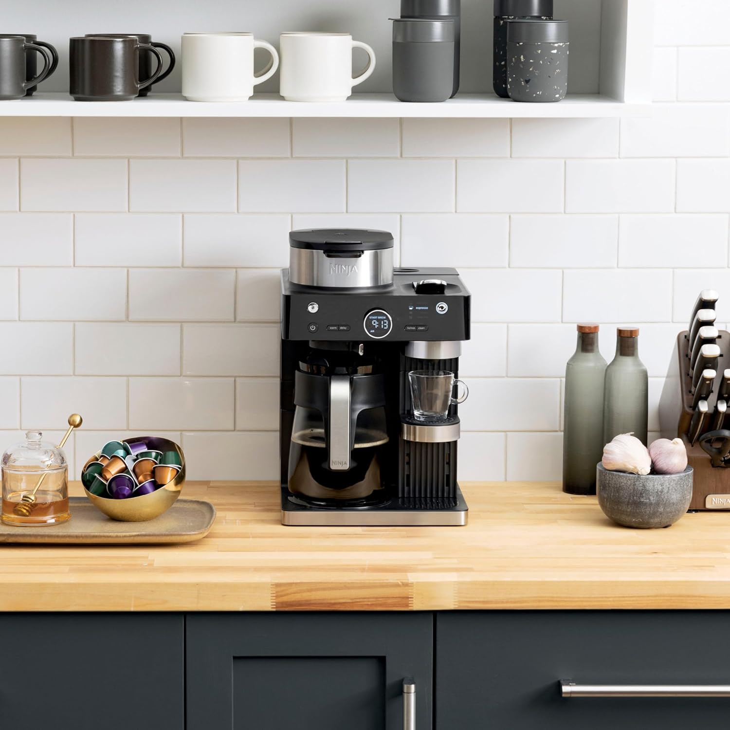 Espresso & Coffee Barista System with Ristretto Function, Single-Serve & 12-Cup Carafe, Built-in Frother A553936