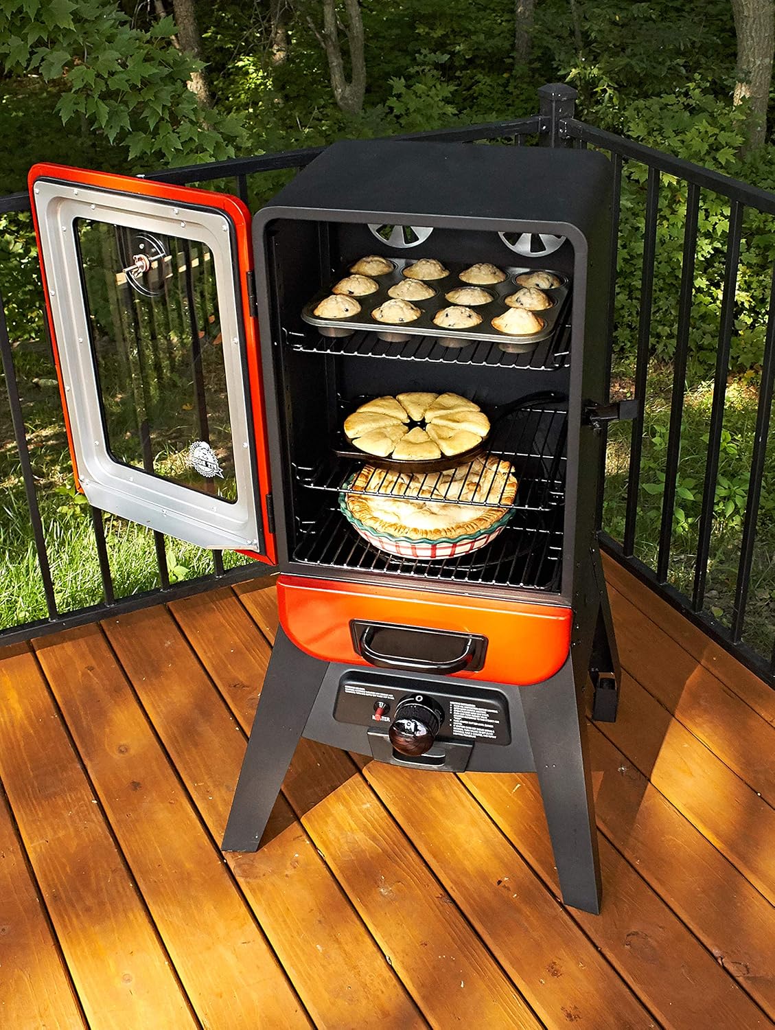 Vertical LP Gas Smoker, Red B536